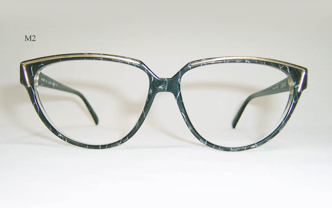 Vintage 1980’s Silhouette Frame – Model M1284