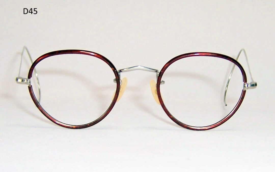 Classic nickel panto eye spectacles by Algha