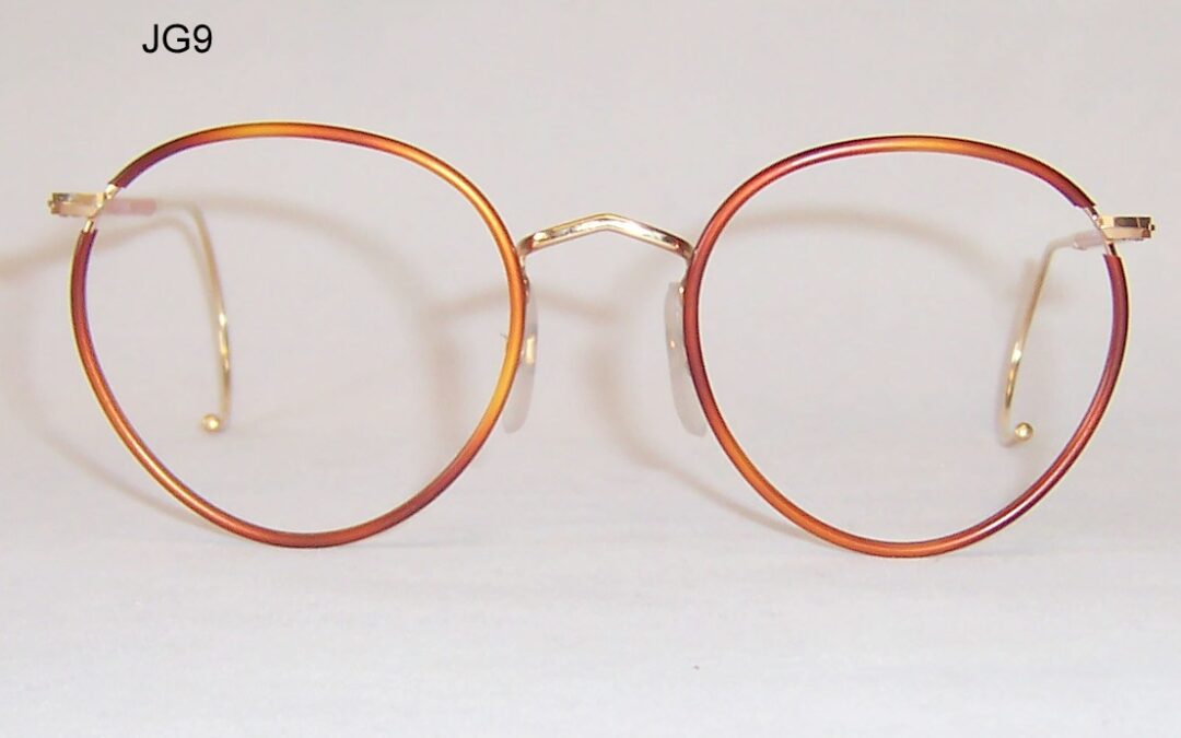 Classic panto eye spectacles – Gold and tortoiseshell