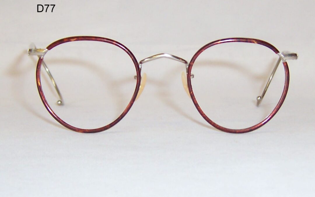 Classic nickel panto eye spectacles by Algha