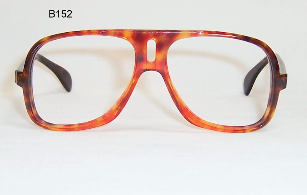 Vintage 1970’s Silhouette Frame – Model 221