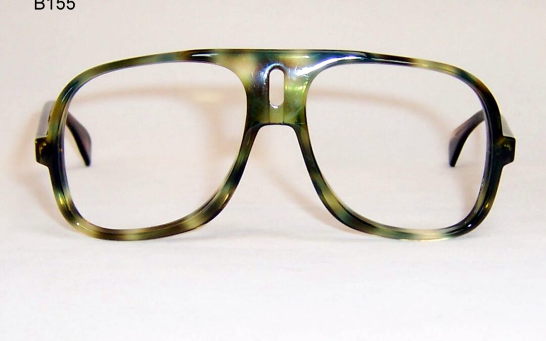 Vintage 1970’s Silhouette Frame – Model 221