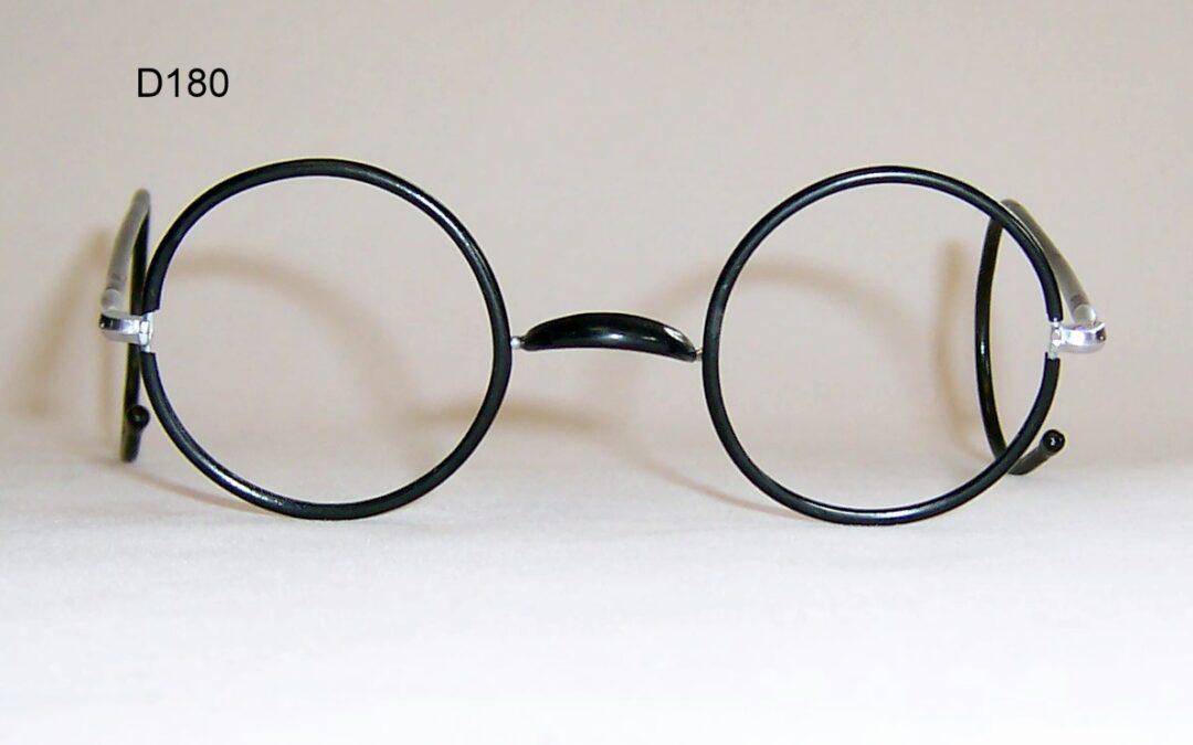 Nickel Silver/Black 1940s spectacles