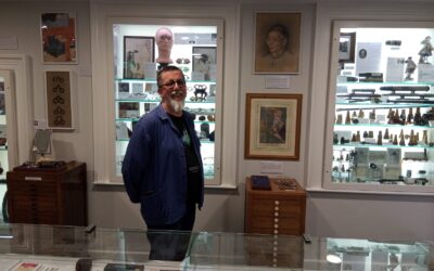 Dead men’s Spex visit London to meet the Ophthalmic Antiques International Collectors’ Club